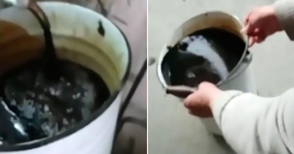 بالفيديو: النفط يتدفق من صنابير المياه في قرية روسية