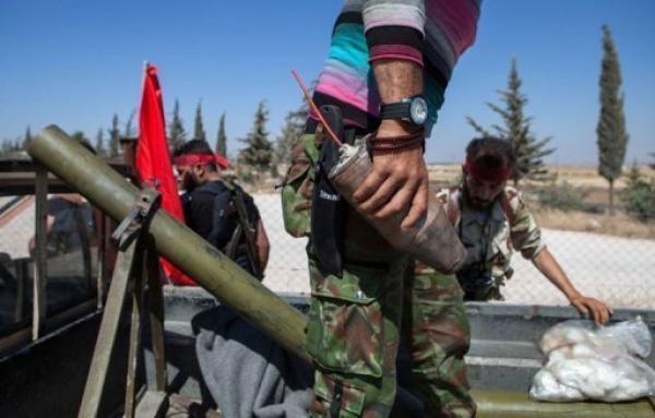 ثلاثة قتلى في قصف للطيران السوري على الاحياء المحاصرة في حمص