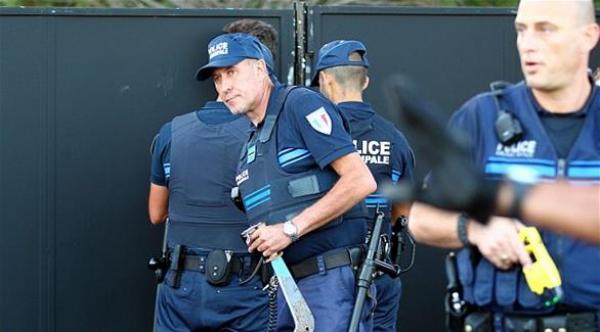 فرنسا: توقيف 4 أشخاص رهن التحقيق على ارتباط بهجوم نيس