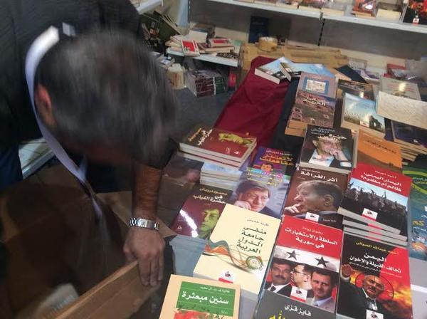 محمود درويش ممنوع من معرض الرياض الدولي للكتاب