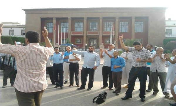 إسلاميو الرباط يتظاهرون اليوم دعما لإخوانهم بمصر