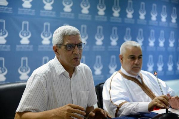 أعضاء حزب العهد بالحسيمة ينقلبون على رئيسهم الوزاني المترشح باسم البيجيدي