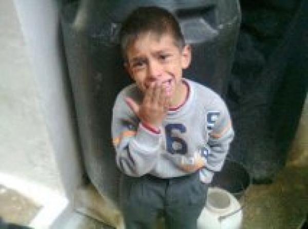 مواقع اليكترونية تسوق الوهم بعد فضيحة طفل غزة‏