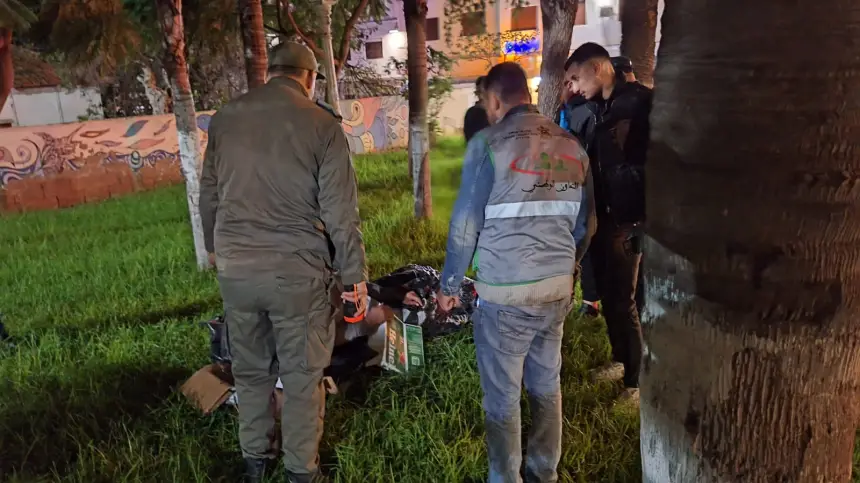 بسبب البرد القارس.. سلطات الحسيمة تُطلق حملة ليلية لإيواء المتشردين وإنقاذهم من موجة الصقيع (صور)