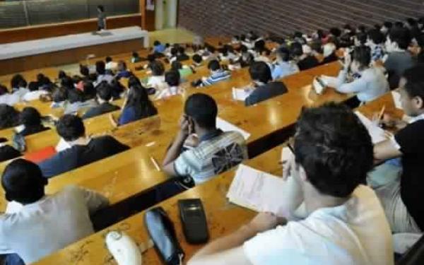 بشرى للطلبة ... استفادة حوالي 700 ألف طالب بالجامعات والمعاهد العليا من التغطية الصحية