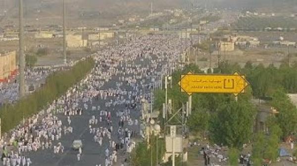 أكثر من مليوني حاج يتدفقون على صعيد عرفات في ركن الحج الأعظم والشعيرة الكبرى