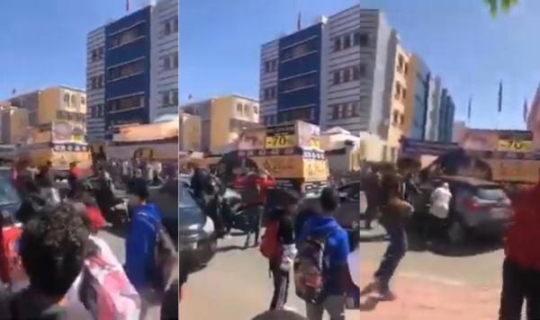 بالفيديو..سيارة مجنونة كادت تدهس عشرات التلاميذ أمام مدرسة بمراكش