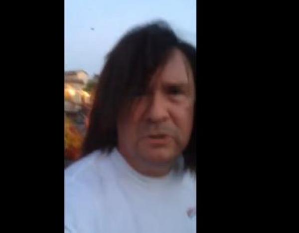 بالفيديو ...  أمريكية تنجو بأعجوبة من 75 ألف نحلة قاتلة