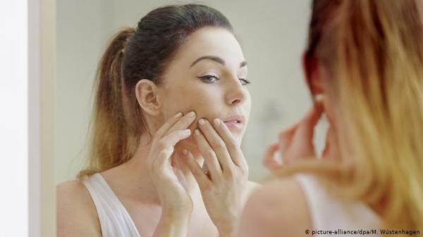 لتجنب ظهور التجاعيد إحذر هذه الأطعمة!