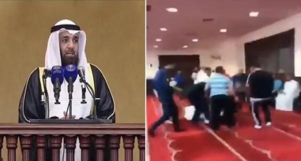 بالفيديو: “فوضى” على الهواء مباشرة خلال خطبة الجمعة داخل مسجد بالكويت..بسبب ما فعله أحد المصلين (فيديو)