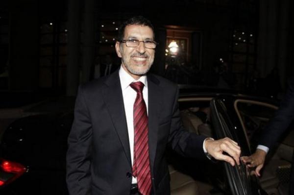 "العثماني" يقدم هدية للراغبين في اجتياز مباريات التوظيف بالتعاقد في قطاع التعليم