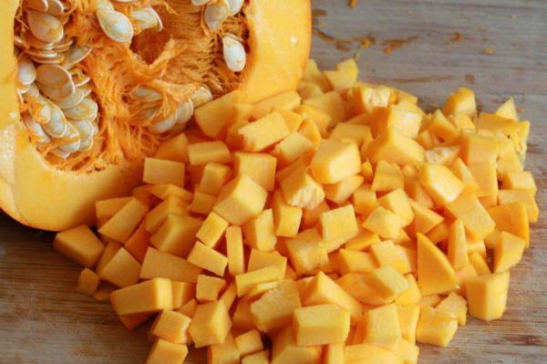 تناول هذه الفواكه و الخضر بقشورها بدلاً من رميها