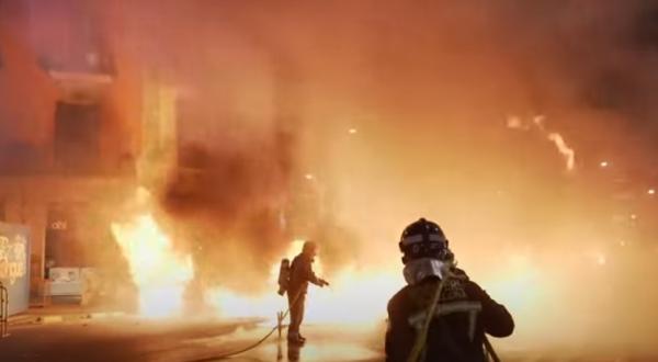 إسبانيا: ليلة ثانية من المظاهرات العنيفة في برشلونة تنديدا بسجن مغني الراب بابلو هاسل