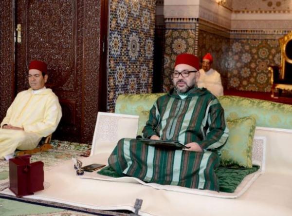 أمير المؤمنين يترأس الدرس الافتتاحي من سلسلة الدروس الحسنية الرمضانية