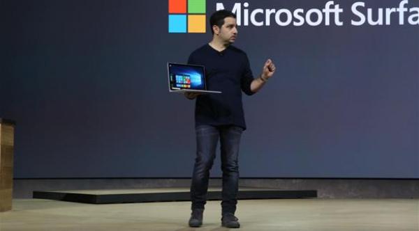 "سيرفس بوك" أول كمبيوتر محمول من إنتاج مايكروسوفت