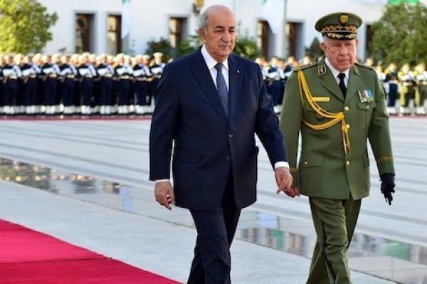 تبون  ينعى وفاة 3 عسكريين غرب الجزائر