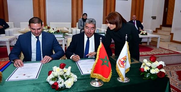 جماعة الرباط وسان سلفدور توقعان على اتفاقية شراكة وتعاون