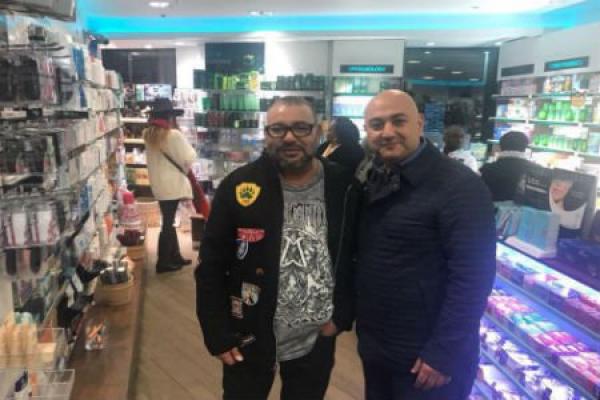 "سمايرية" وراء نشر صور الملك محمد السادس بالخارج!