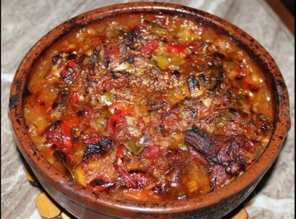 بسبب "طاجن".. تسمم غذائي يصيب 170 شخصًا في حفل زفاف بتونس