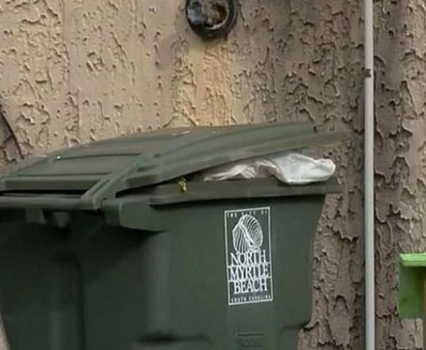 يوتيوبز شهيرة مختصة في المكياج تقتل طفليها حديثي الولادة من خلال رميهما في حاوية القمامة