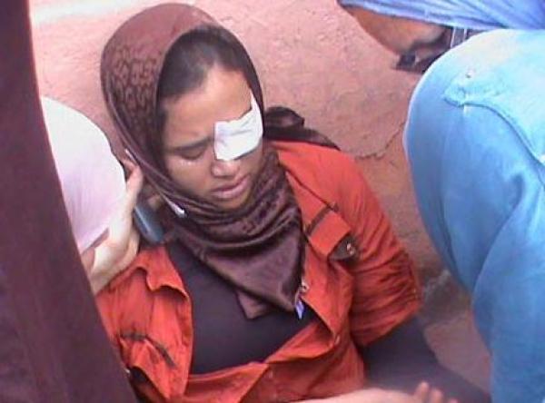 وقفة احتجاج حاشدة للأطر التربوية بعد الاعتداء بالحجارة على أستاذة بشيشاوة 