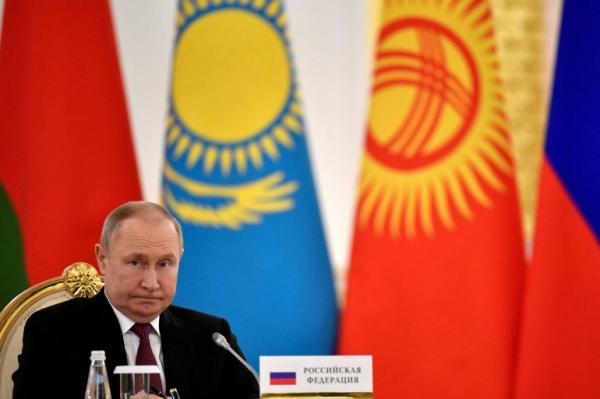 أهي بوادر حرب عالمية ثالثة.. حلف الناتو يوقع برروتوكول السويد وفلندا وسكوت روسيا يبدو مستبعدا