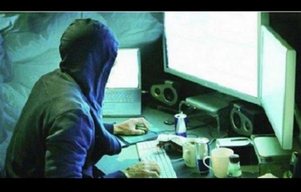 اعتقال شاب يتقمص شخصية خليجية ويبتز الفتيات المغربيات و هكذا فر من قبضة الأمن!