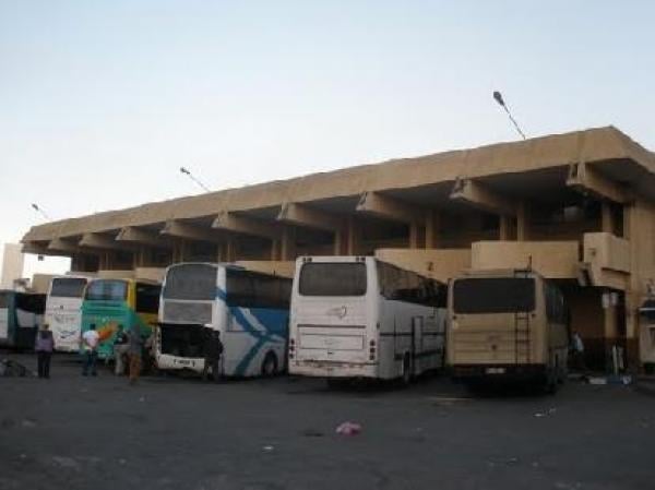 اعتماد المراقبة الميكانيكية لحافلات نقل المسافرين بواسطة محطات متنقلة للمراقبة