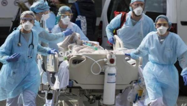 وزارة الصحة تحذر المسنين والمصابين بأمراض مزمنة وتقدم نصائح هامة لهم