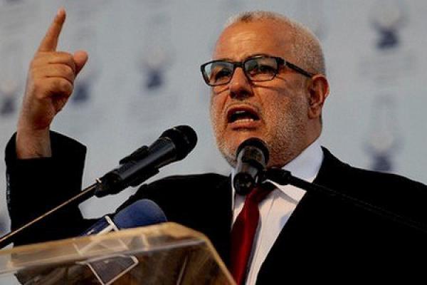 بنكيران يعترف بفشل حكومته في قطاعات التعليم والتشغيل و يطلب من المواطنين المزيد من الصبر