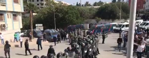 الخلفي يكشف عدد المعتقلين لحد الساعة على إثر أحداث الحسيمة