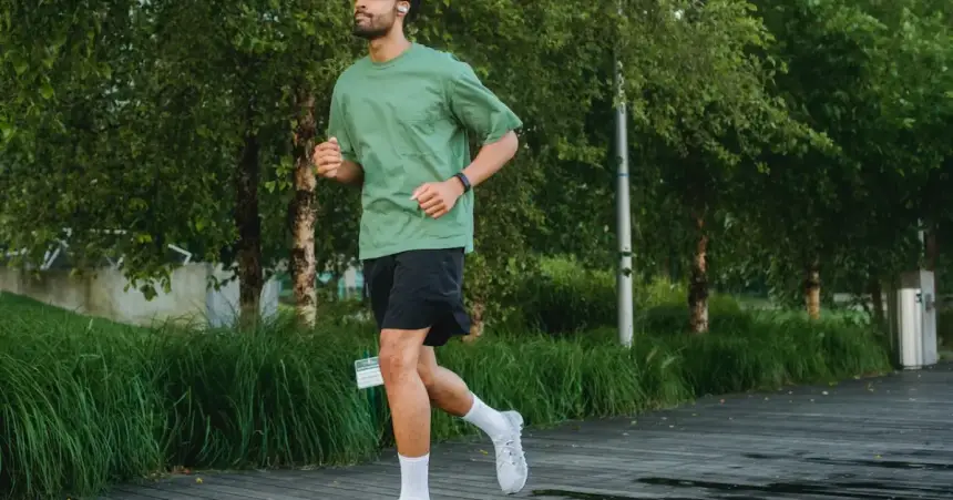 الرياضة قد تتفوق على الأدوية.. التمارين الرياضية تضاهي العلاج النفسي في مكافحة الاكتئاب