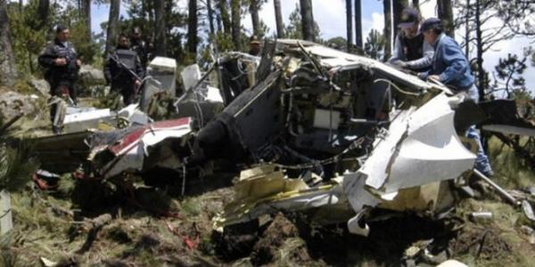 مصرع تسعة وإصابة ثلاثة في تحطم طائرة أمريكية