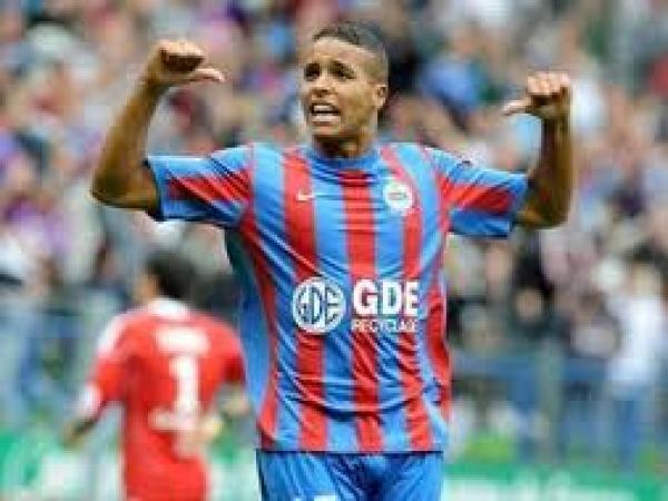 ليكيب : كاين يرفض عرضا بخمسة ملايين من جنوى لضم العربي