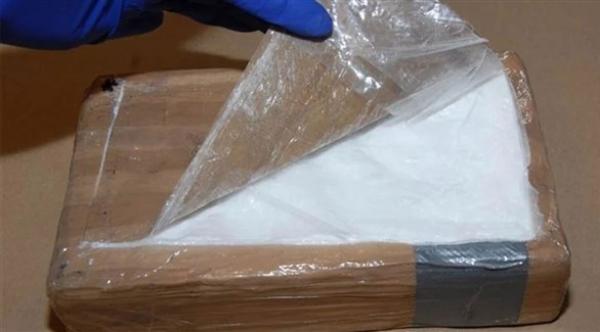 ضبط معدات إلكترونية تحتحوي على الكوكايين في فرنسا