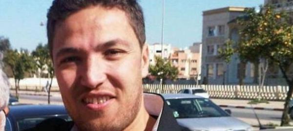 بطل الملاكمة زكرياء مومني يطالب رئيس فرنسا رفع شكوى تستهدف مدير "الديستي" المغربي