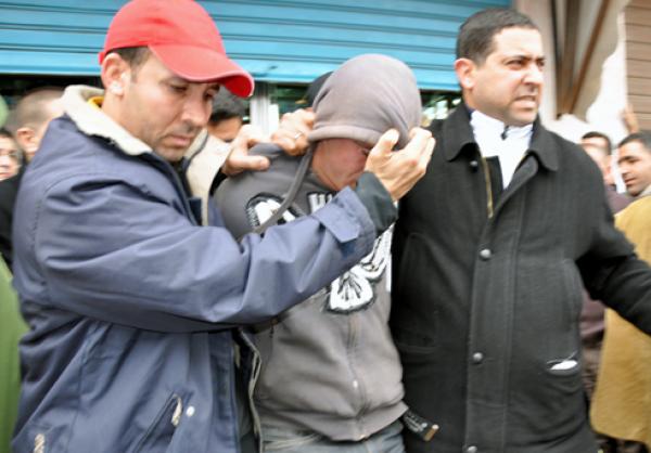 المصالح الأمنية تفكك لغز سرقة 20حاسوبا ومعدات إلكترونية من ثانوية بالناظور