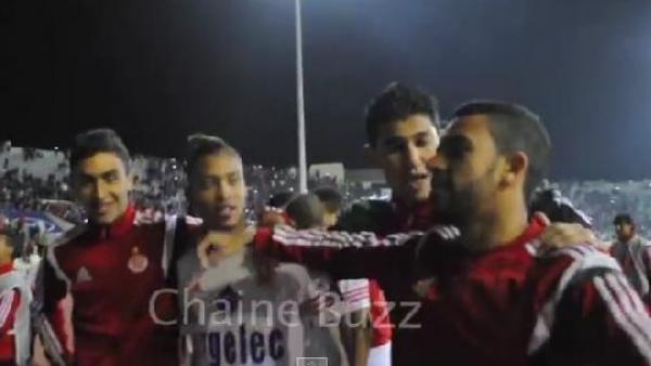 لاعبوا الوداد يردون على قصة علاش الكار ماجاش من فاس