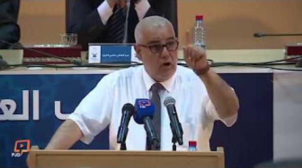 ابن كيران: كنت سأبعث لكم استقالتي من جدة