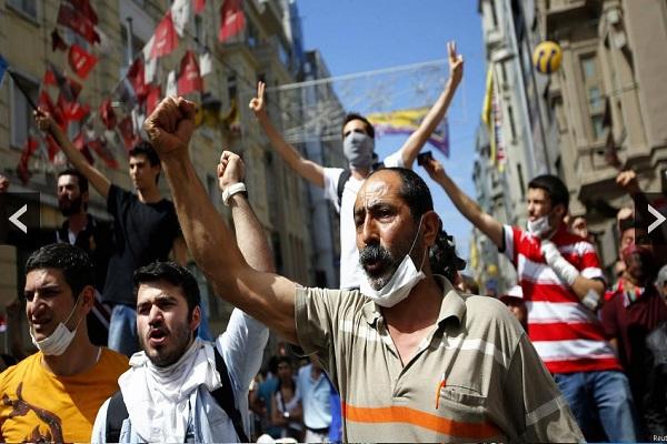 تقرير أميركي: احتواء أردوغان للاحتجاجات بالقوة سيكلّفه الكثير