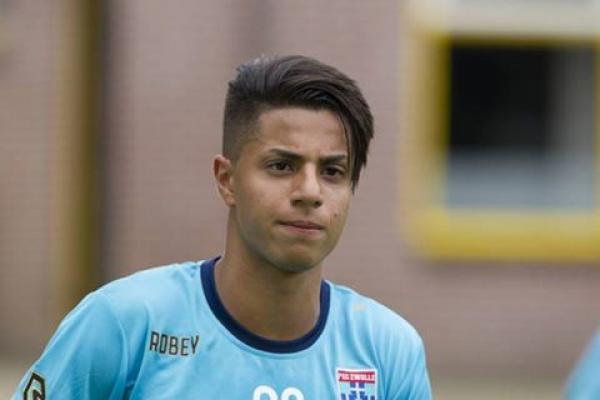 "جوهرة" ميلان المغربي هاشم مستور ينتهي به المطاف في فريق هولندي متواضع