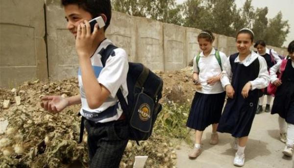 كيف تحمي طفلك من أخطار الهاتف المحمول؟