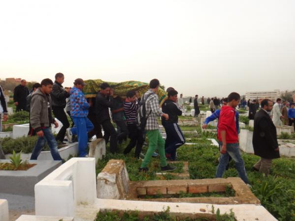 العثور على‭ ‬امرأة وابنتها مذبوحتين بمنزلهما