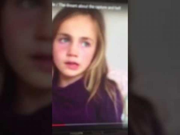 بالفيديو...طفلة سويسرية صغيرة ترعب العالم بعد تأكيدها رؤية يوم القيامة وتصف أمورا مذكورة في القرآن