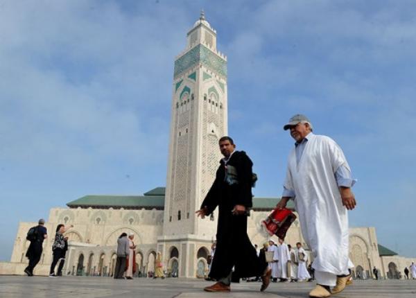 تصاعد عدد الحالات المصابة بـ"كورونا" يضطر الاوقاف إلى تشديد الإجراءات الإحترازية بـ"المساجد"