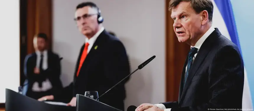 فاديفول: الاعتراف بدولة فلسطينية "الآن" سيكون "إشارة خاطئة