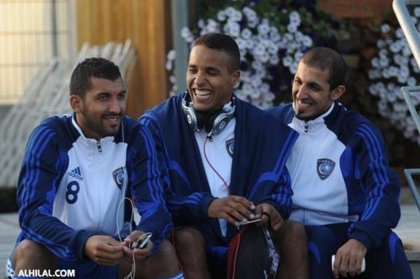 بحضور العربي و هرماش..الهلال يتعادلان مع كايزر سلاوترن الألماني وديًّا