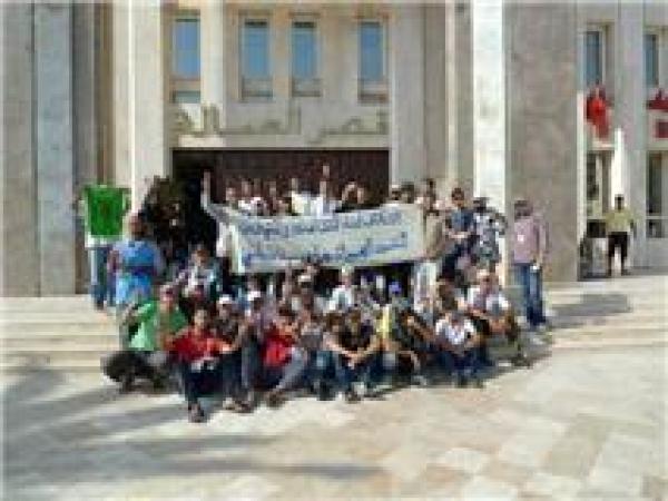 وقفة احتجاجية أمام عمالة اسفي لأبناء الفوسفاطيين 