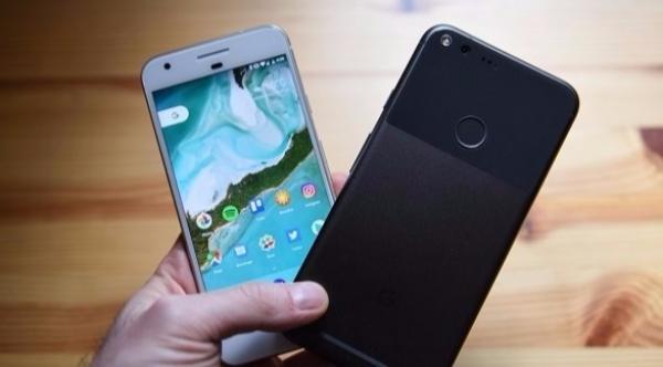 غوغل تدعم هواتفها "بيكسل" حتى نهاية 2019