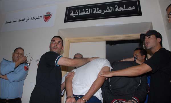 عاجل...اعتقال "الشاذ" الثاني وثلاثة شبان من أبناء الحي ببني ملال و"أخبارنا" تنفرد بنشر تفاصيل مثيرة